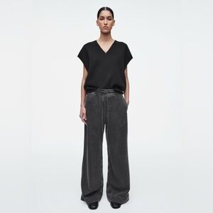COS Wide-Leg Fluid Denim Pants Washed Black